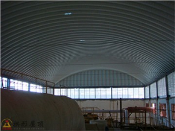 什么是無(wú)梁金屬拱形屋面？